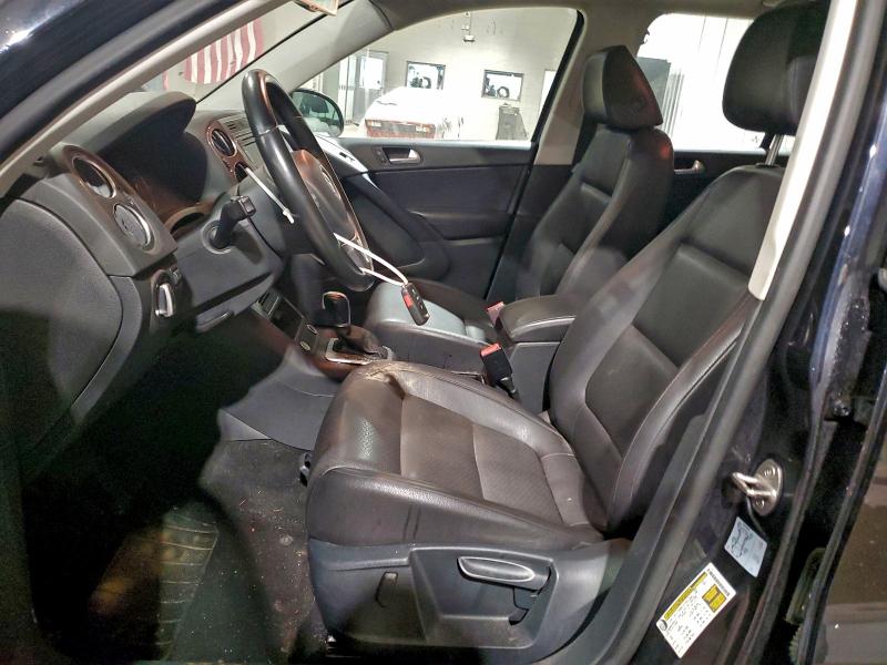 2017 VOLKSWAGEN TIGUAN S #3305352313