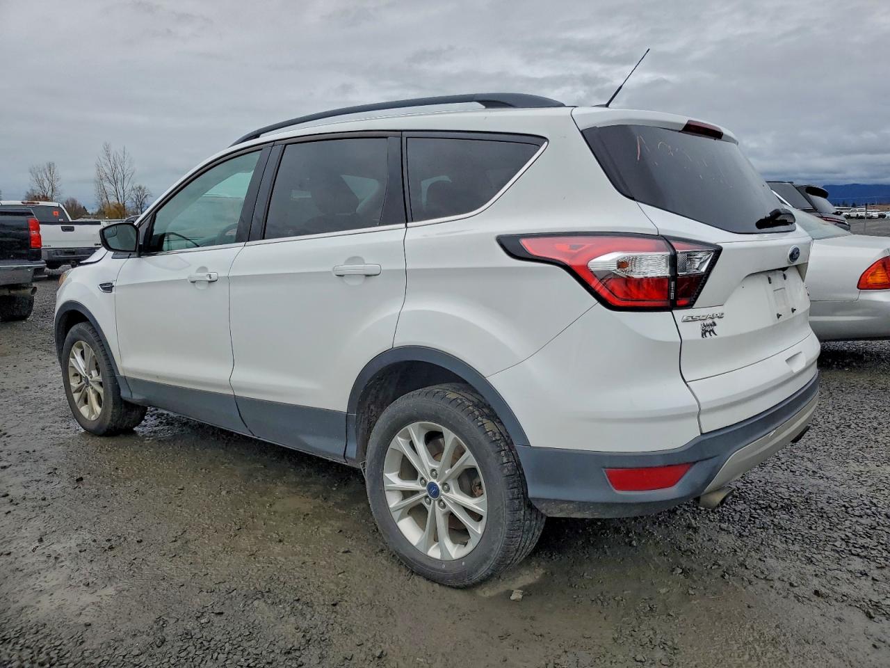 Lot #3311523242 2018 FORD ESCAPE SE