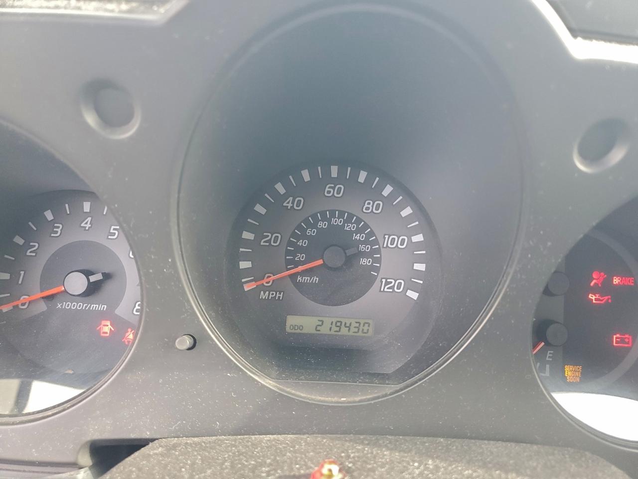 Lot #3309389964 2002 NISSAN FRONTIER K