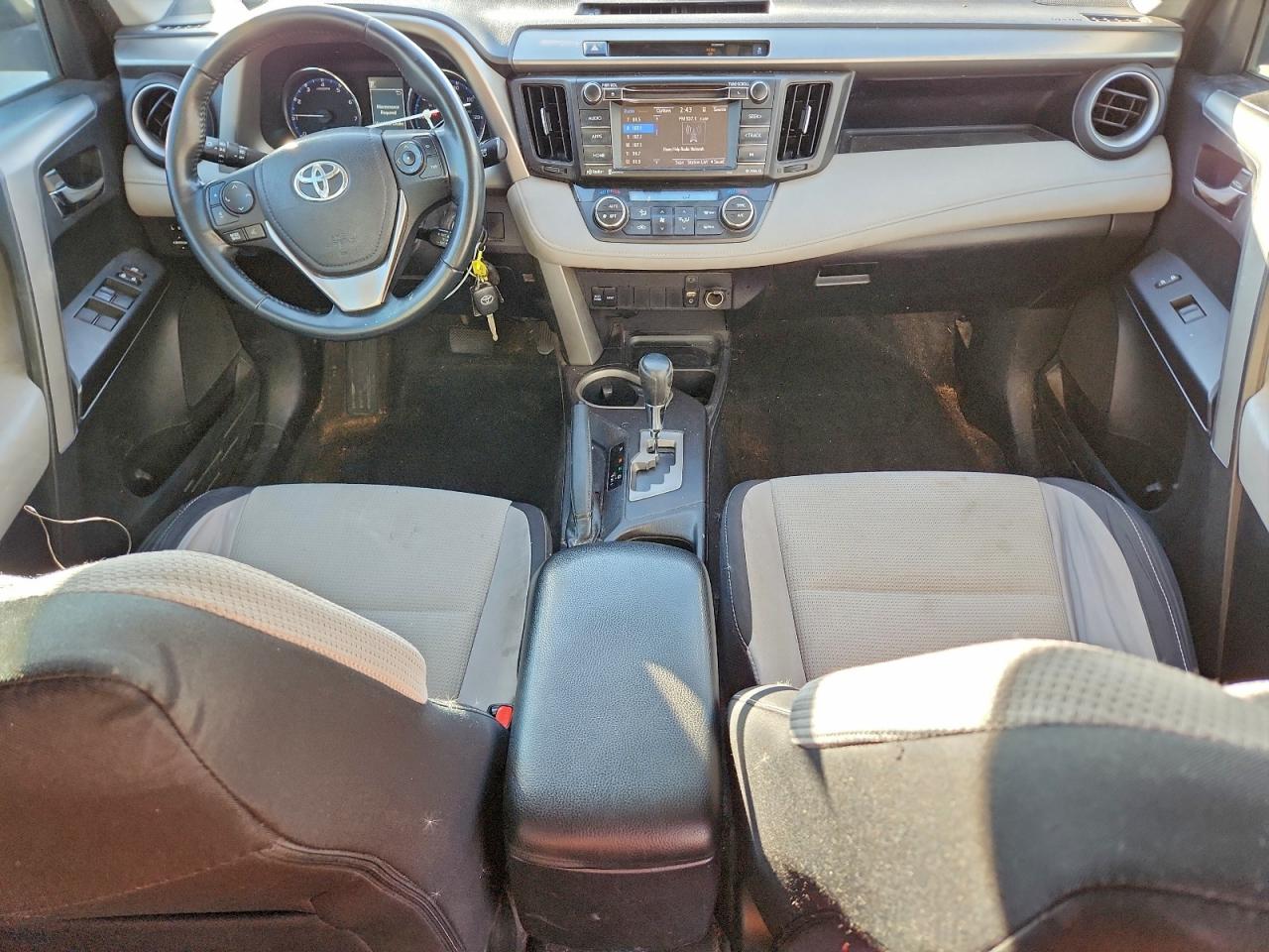 TOYOTA RAV4 XLE