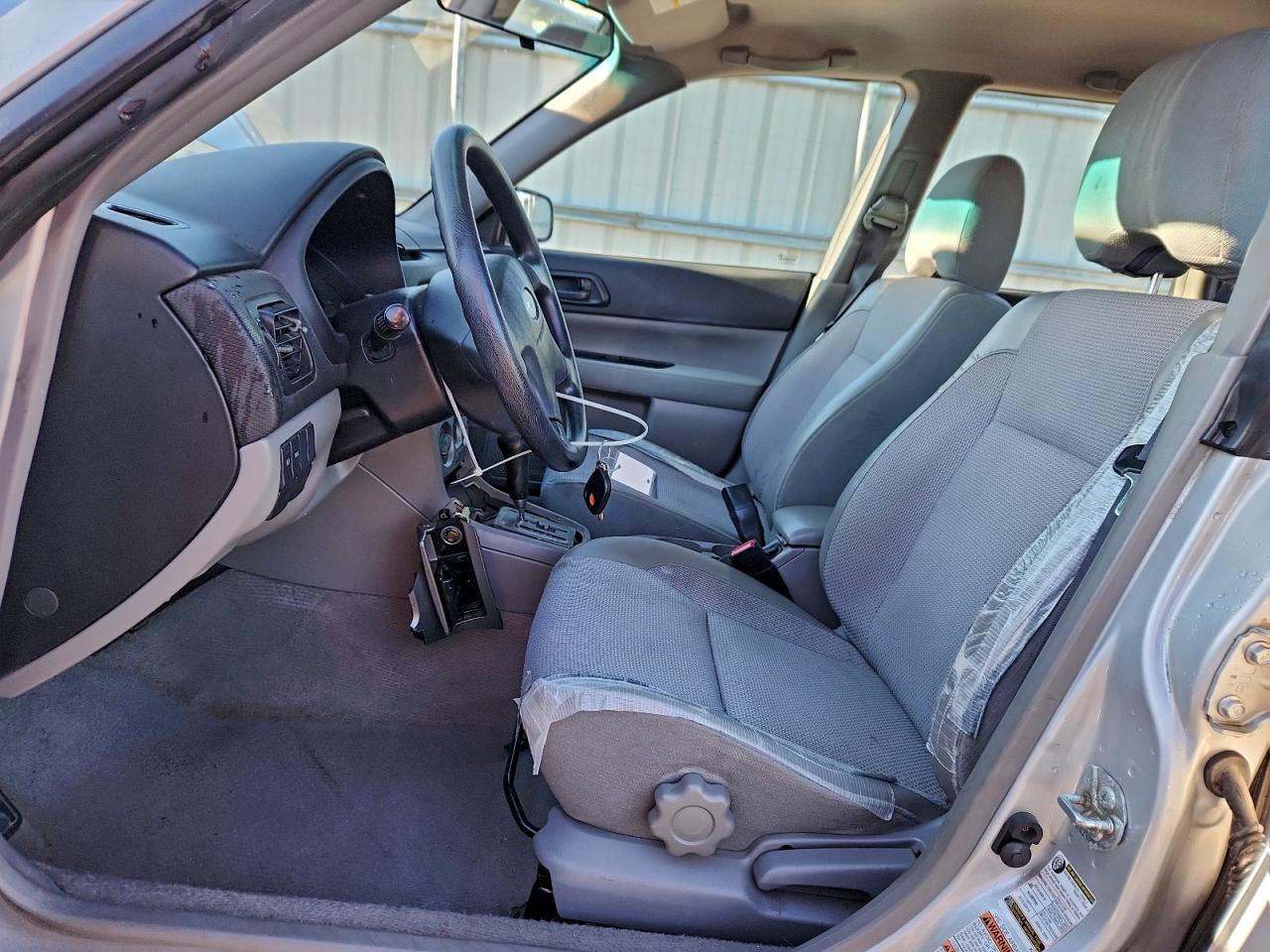 Lot #3302153138 2004 SUBARU FORESTER 2