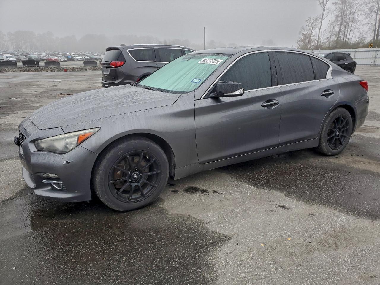 INFINITI Q50 BASE