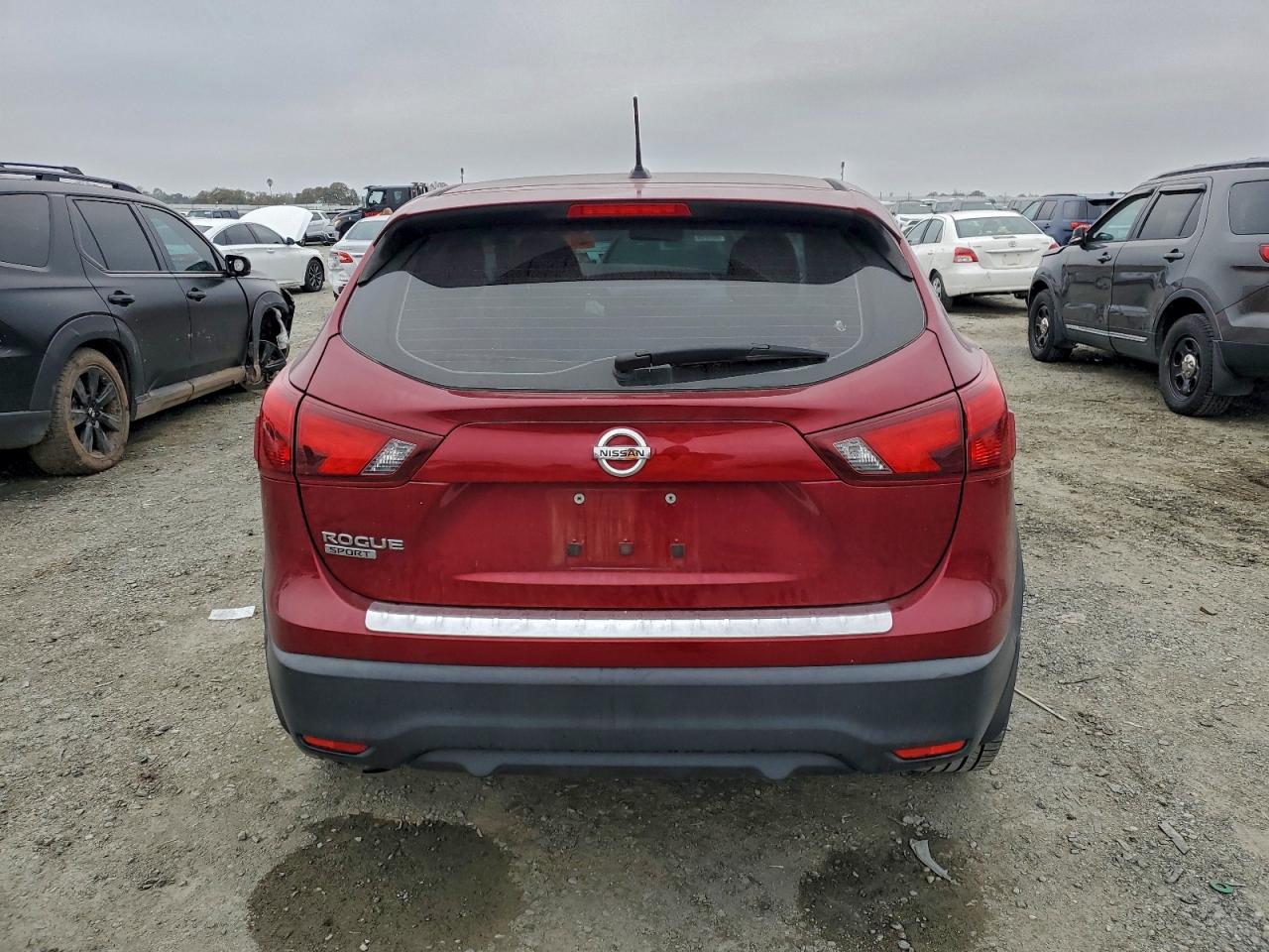 NISSAN ROGUE SPORT S