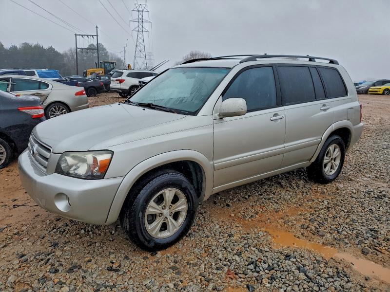 2005 TOYOTA HIGHLANDER #3302659037