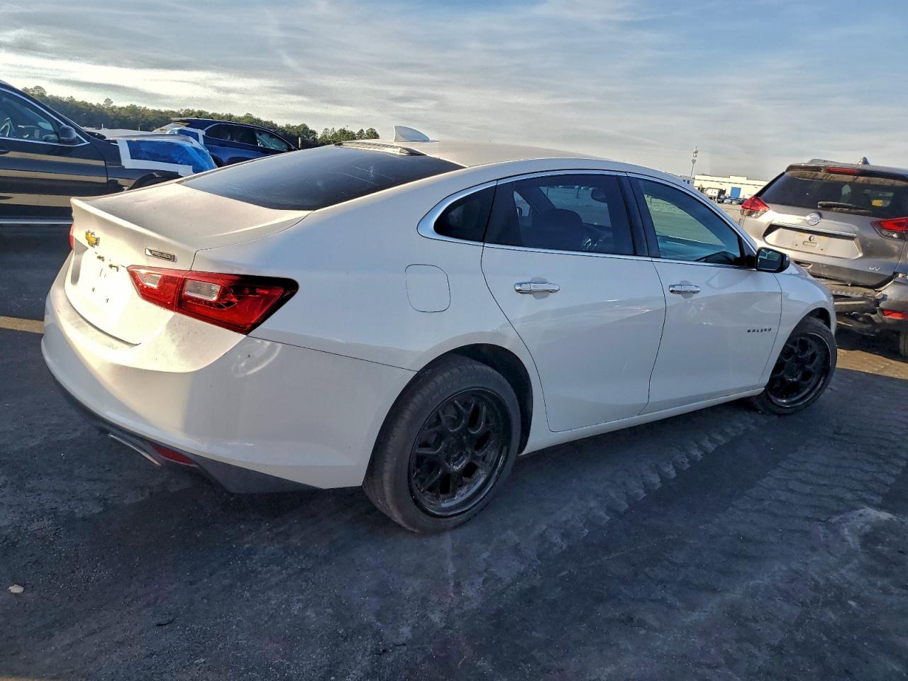 Lot #3318967956 2016 CHEVROLET MALIBU PRE