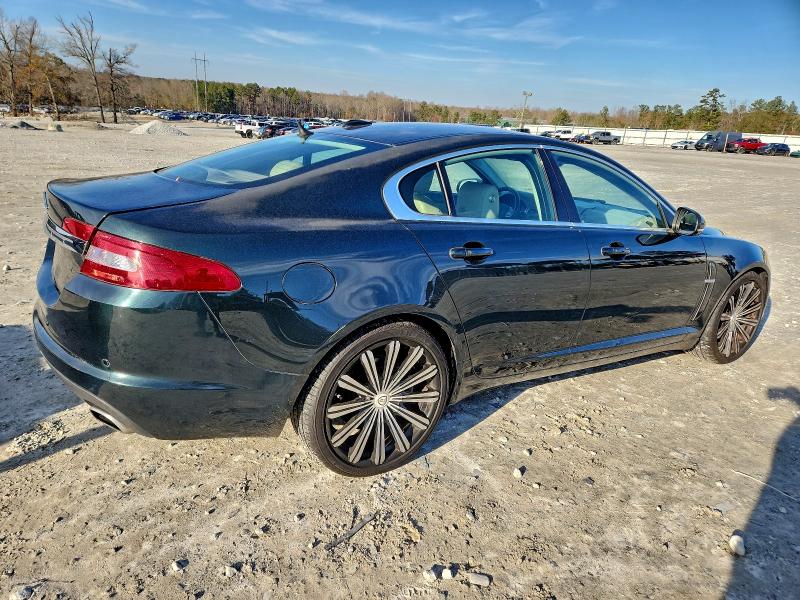 2010 JAGUAR XF PREMIUM #3305365316