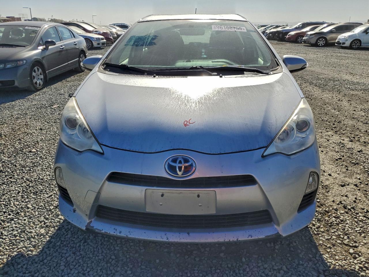TOYOTA PRIUS C