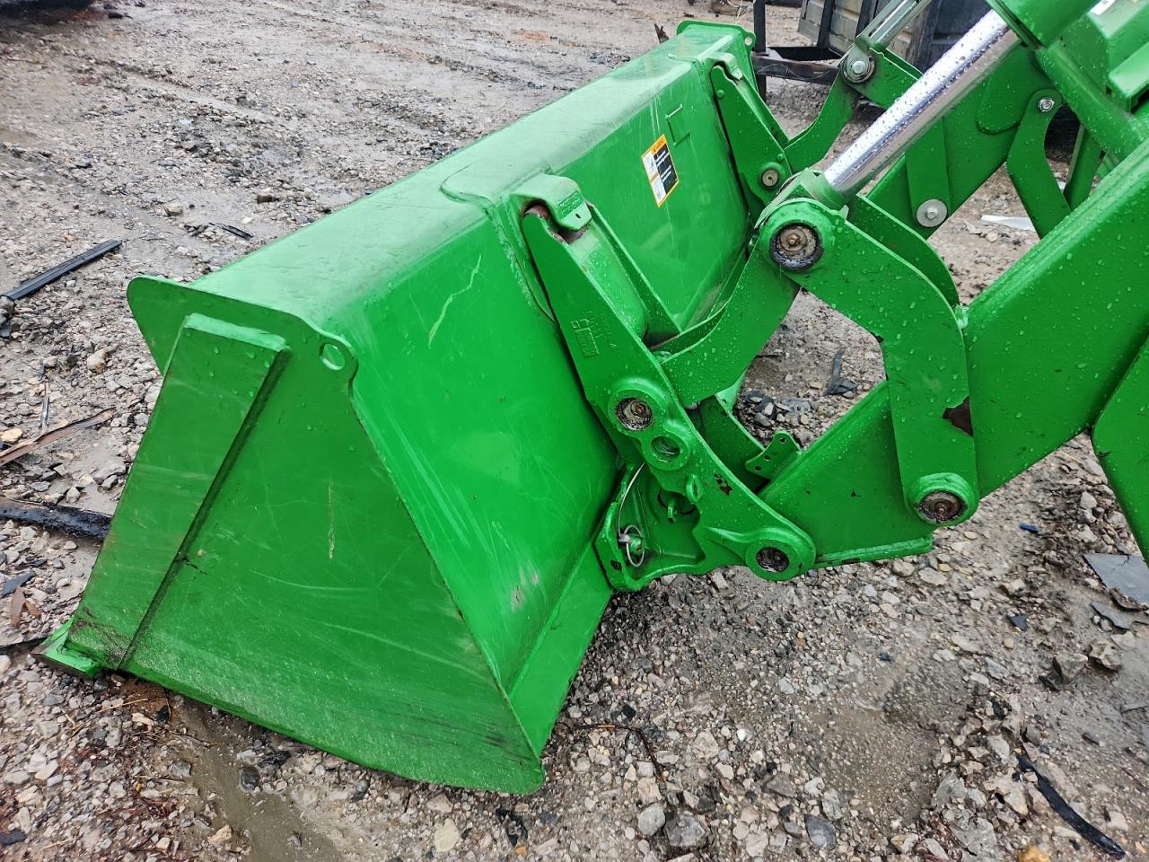 Lot #3312295770 2022 JOHN DEERE 520M