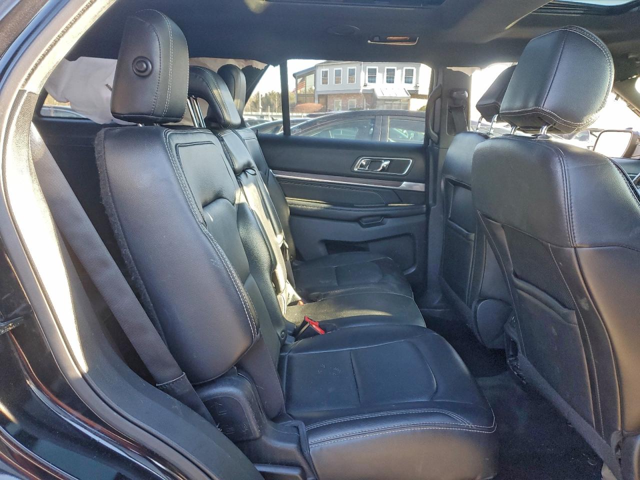 FORD EXPLORER LIMITED