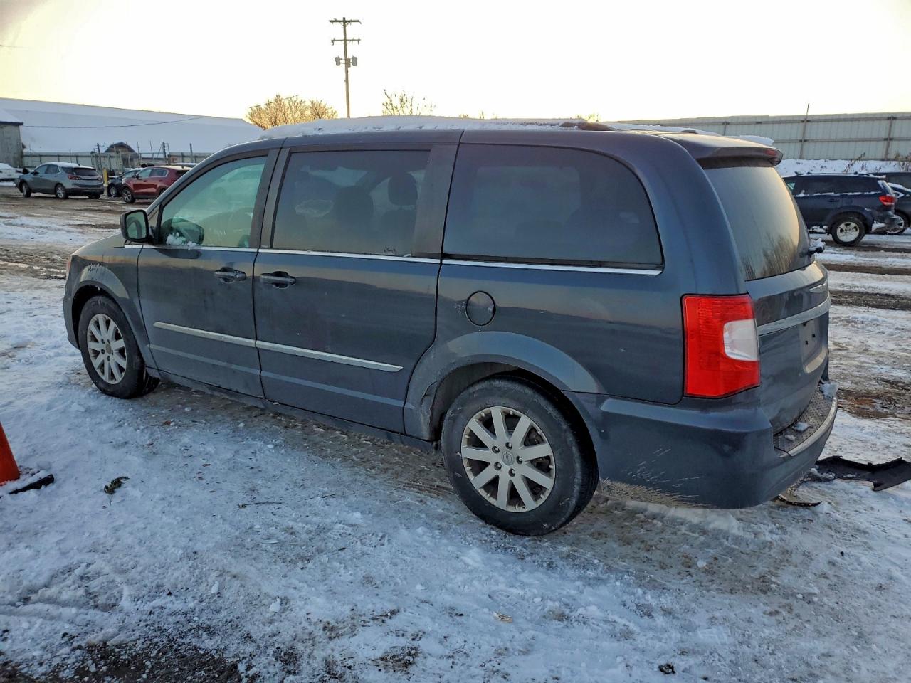 Lot #3308309176 2014 CHRYSLER TOWN & COU