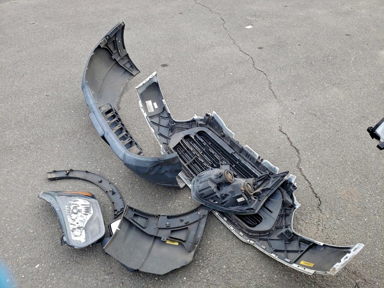 Lot #3311465266 2016 FORD TRANSIT T-