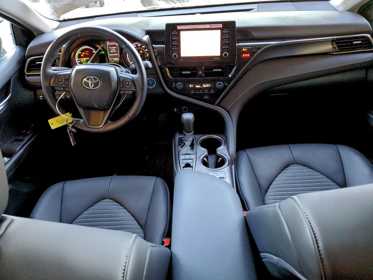 TOYOTA CAMRY SE NIGHT SHADE