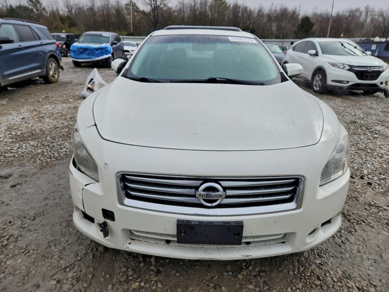 NISSAN MAXIMA S