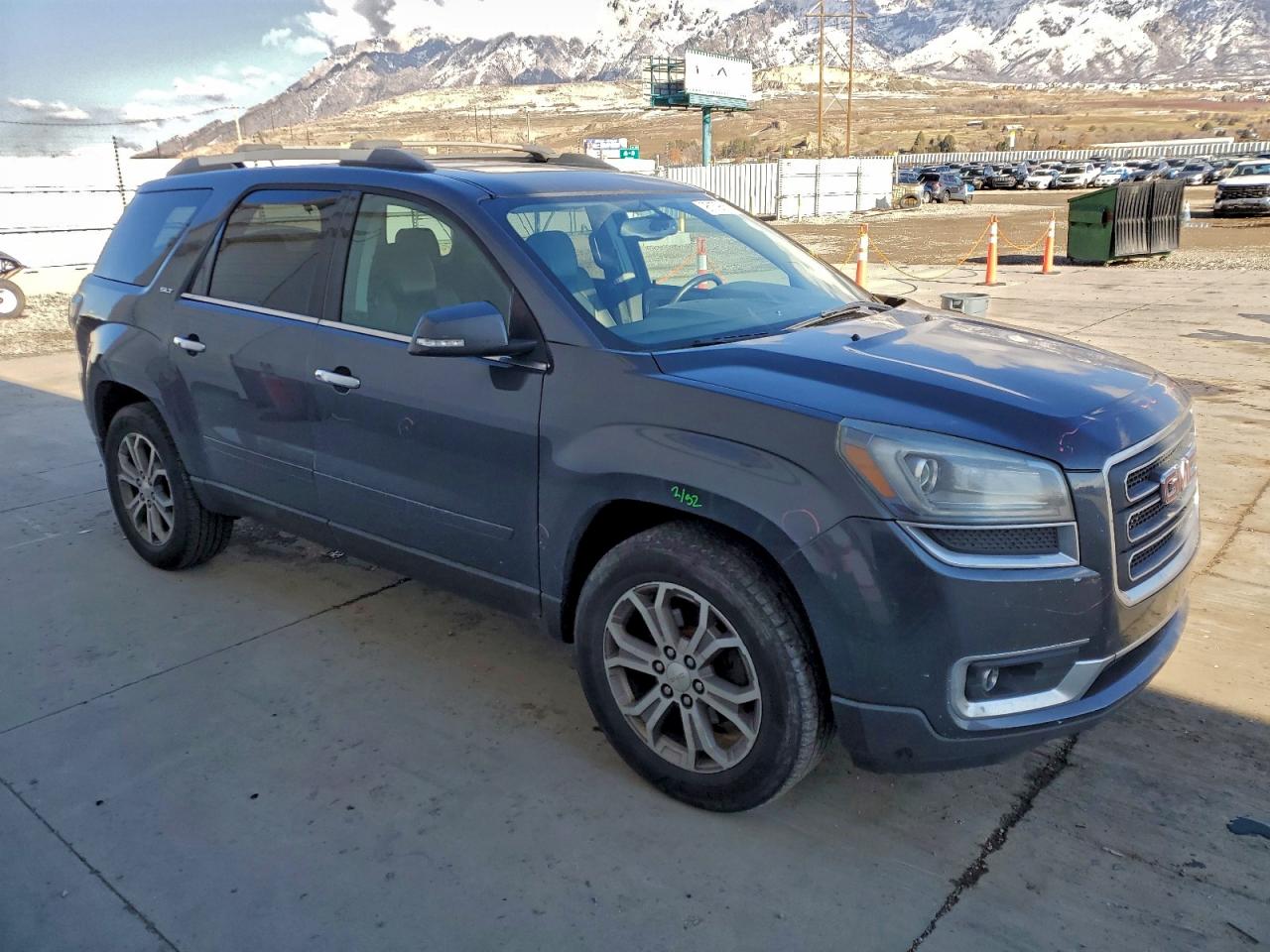 GMC ACADIA SLT-1