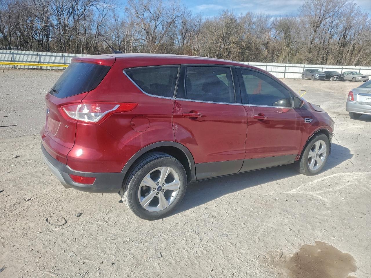 FORD ESCAPE SE