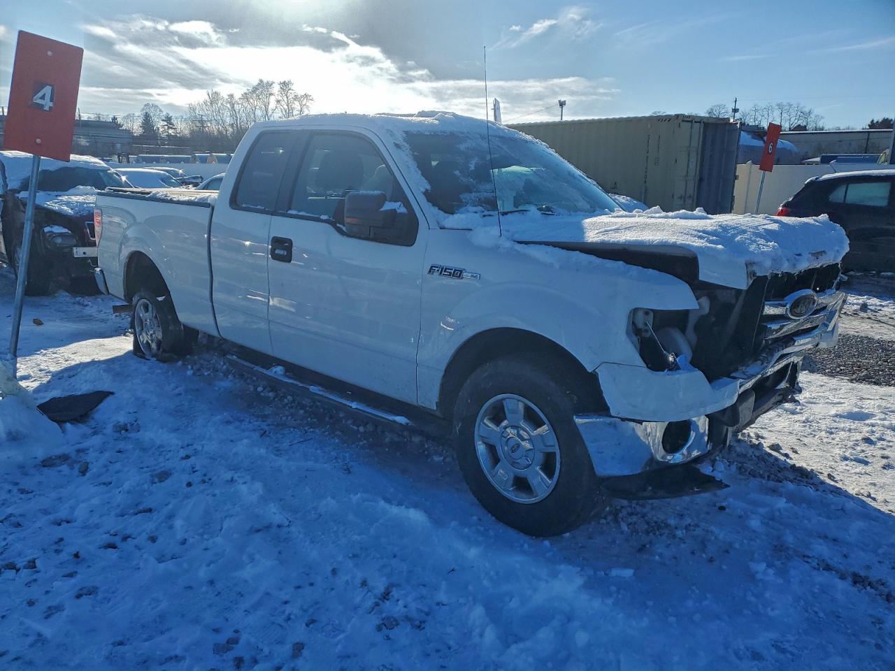 FORD F-150 SUPER CAB