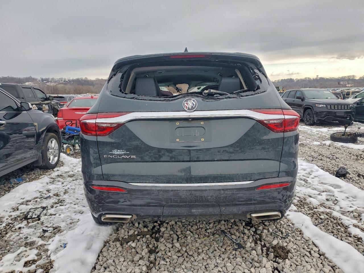 BUICK ENCLAVE ESSENCE