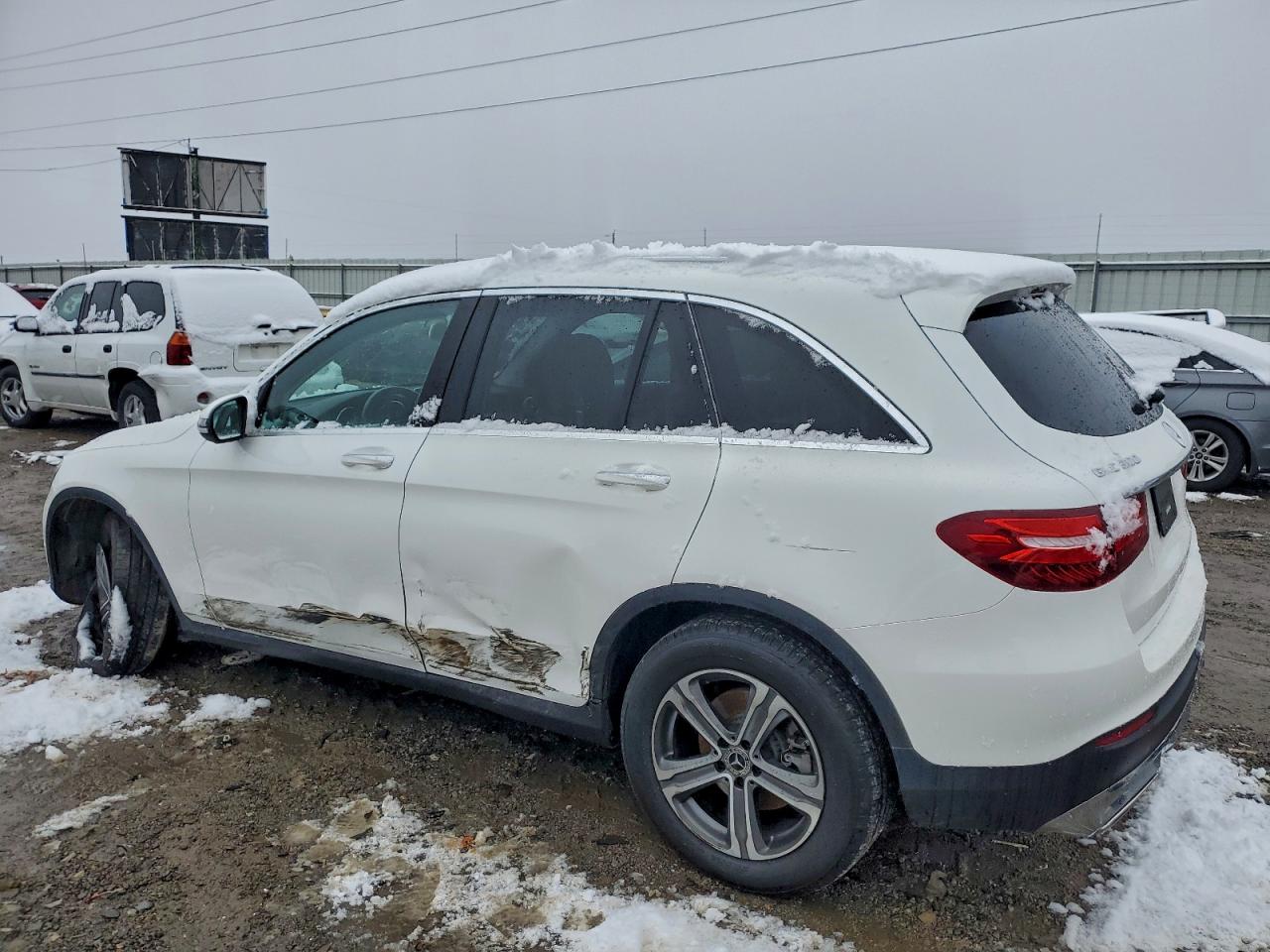MERCEDES-BENZ GLC-CLASS 300 4MATIC