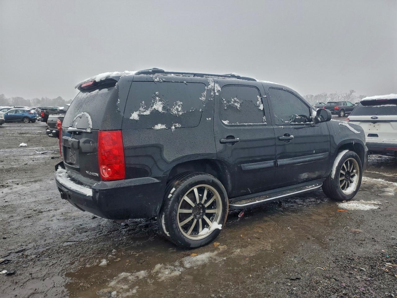 CADILLAC ESCALADE LUXURY