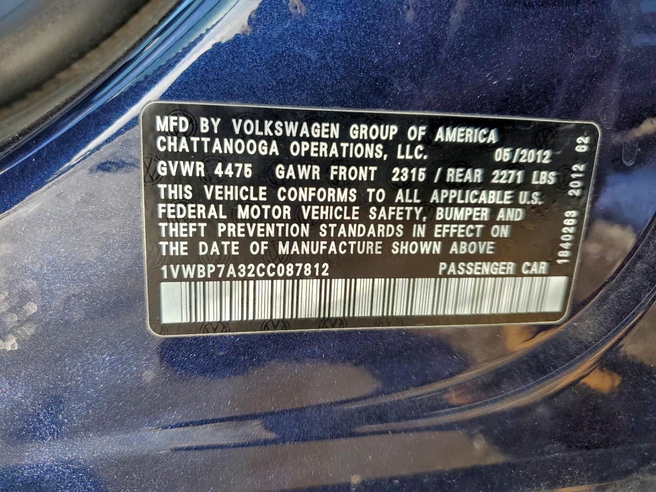 VOLKSWAGEN PASSAT SE