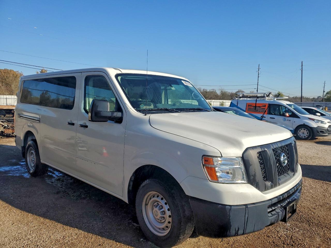 NISSAN NV3500 3500 S