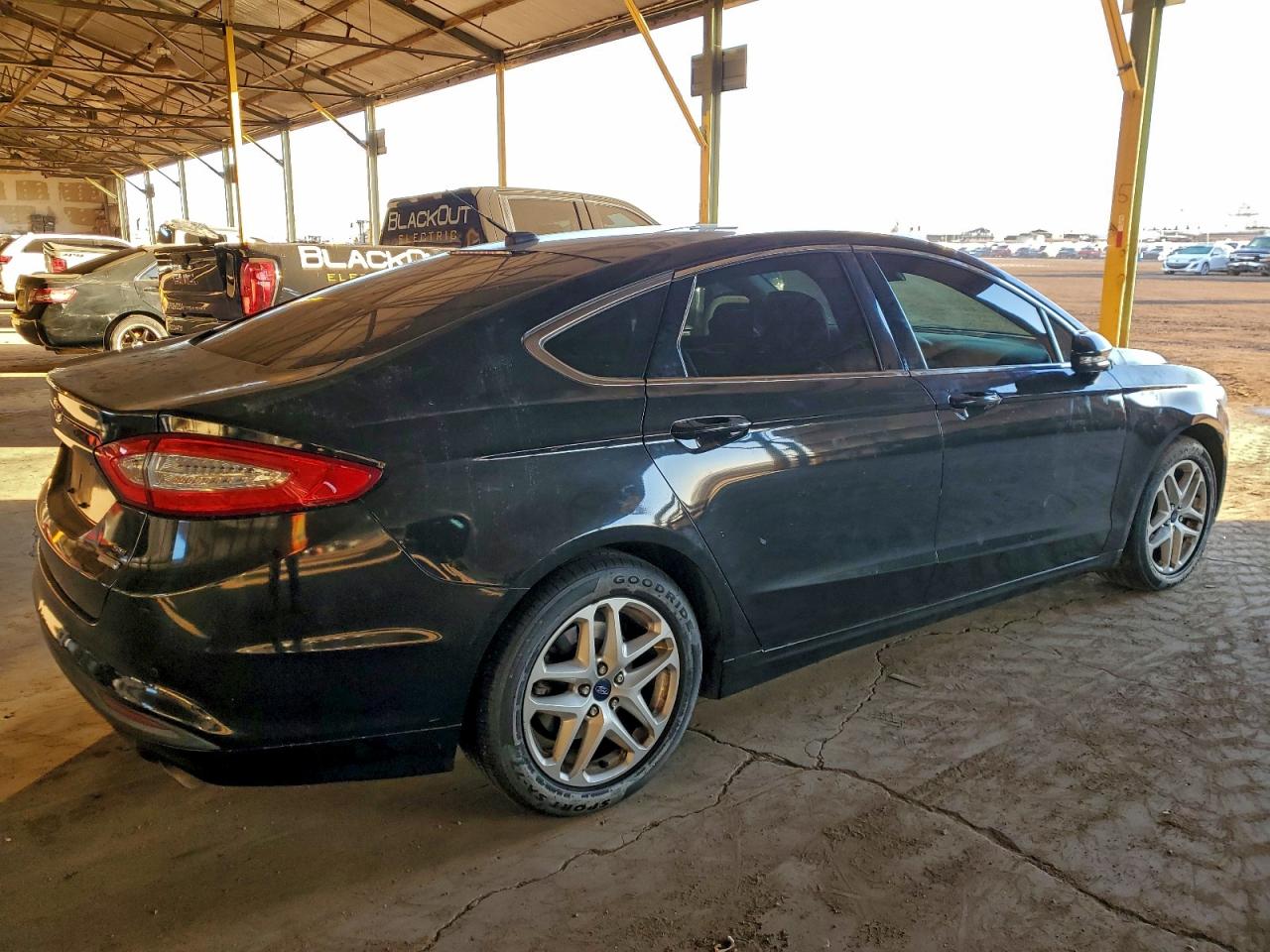 FORD FUSION SE