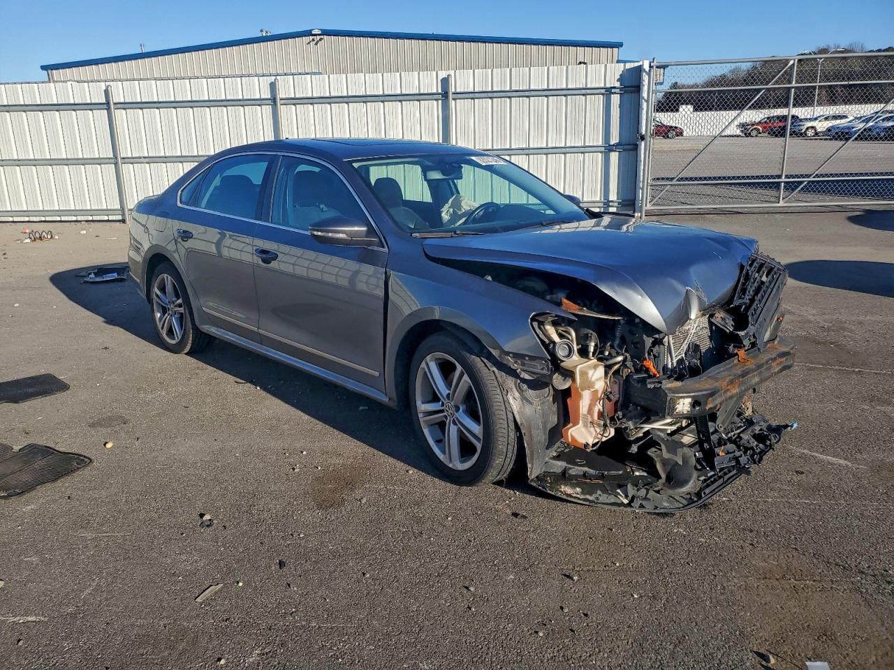 Lot #3317830233 2012 VOLKSWAGEN PASSAT SEL