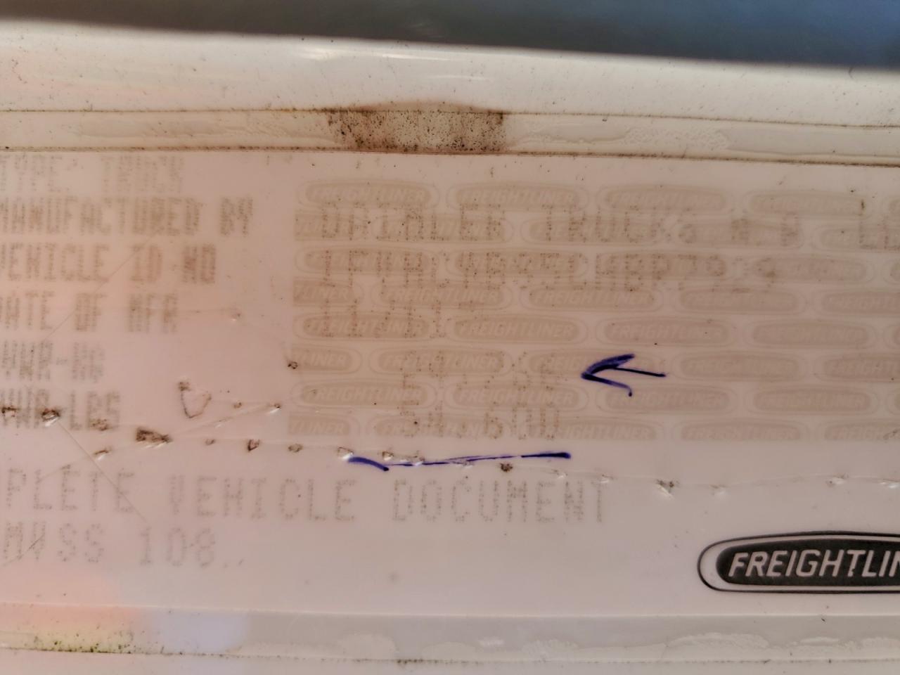 Lot #3310443307 2012 FREIGHTLINER M2