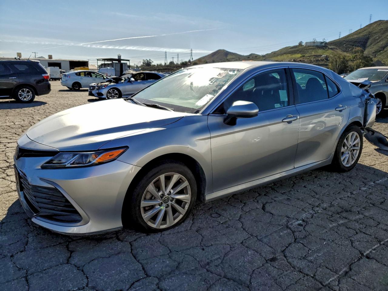 Lot #3311604326 2023 TOYOTA CAMRY LE