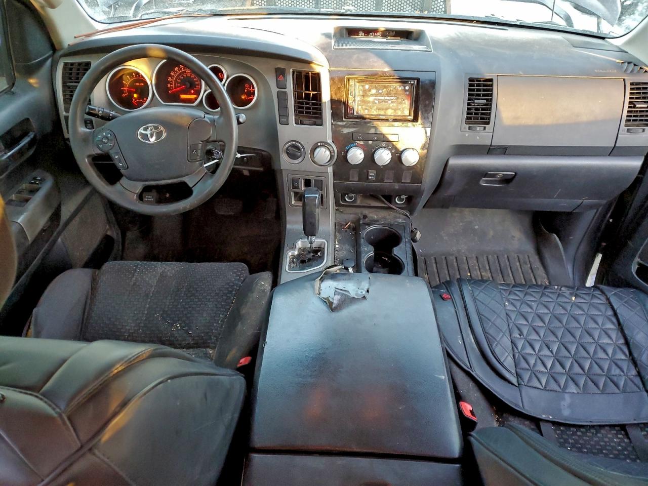 TOYOTA TUNDRA DOUBLE CAB SR5