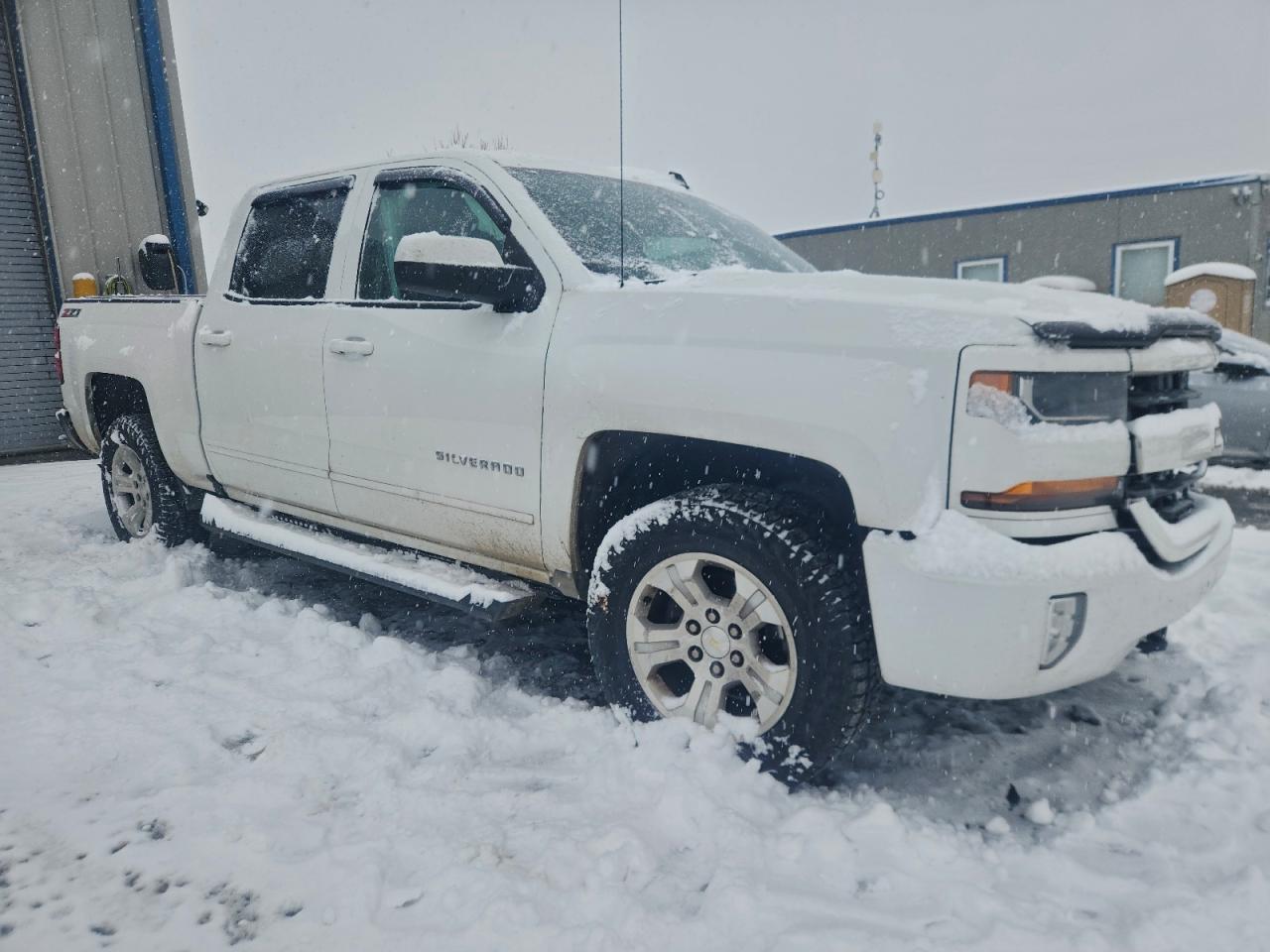 CHEVROLET SILVERADO K1500 LT