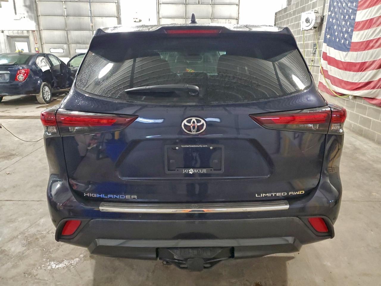 TOYOTA HIGHLANDER LE