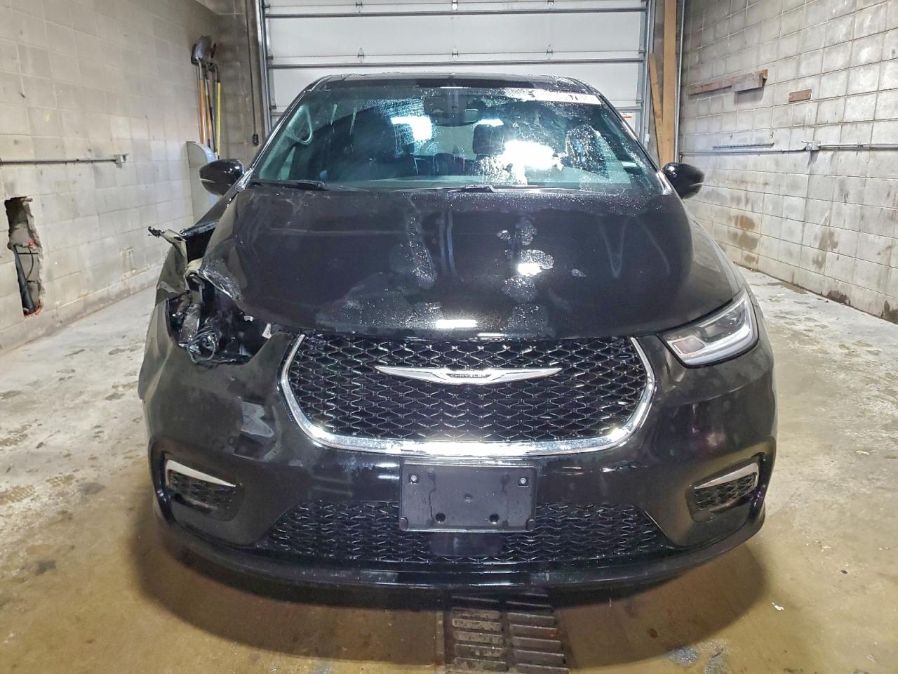 CHRYSLER PACIFICA SELECT