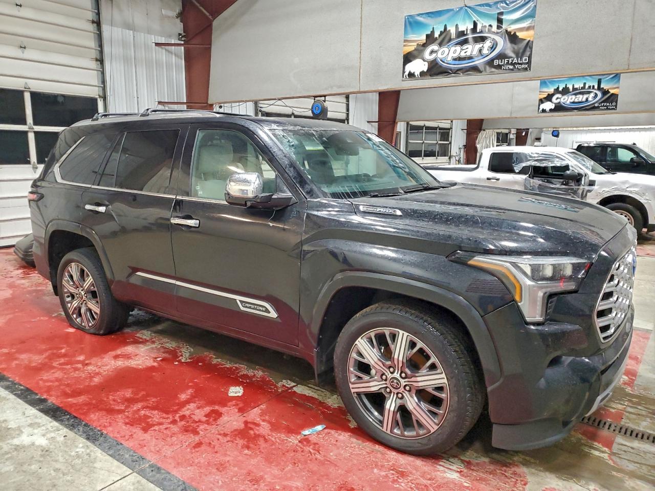 Lot #3318993341 2024 TOYOTA SEQUOIA SR