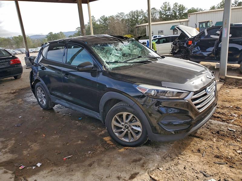 2017 HYUNDAI TUCSON SE #3319116311
