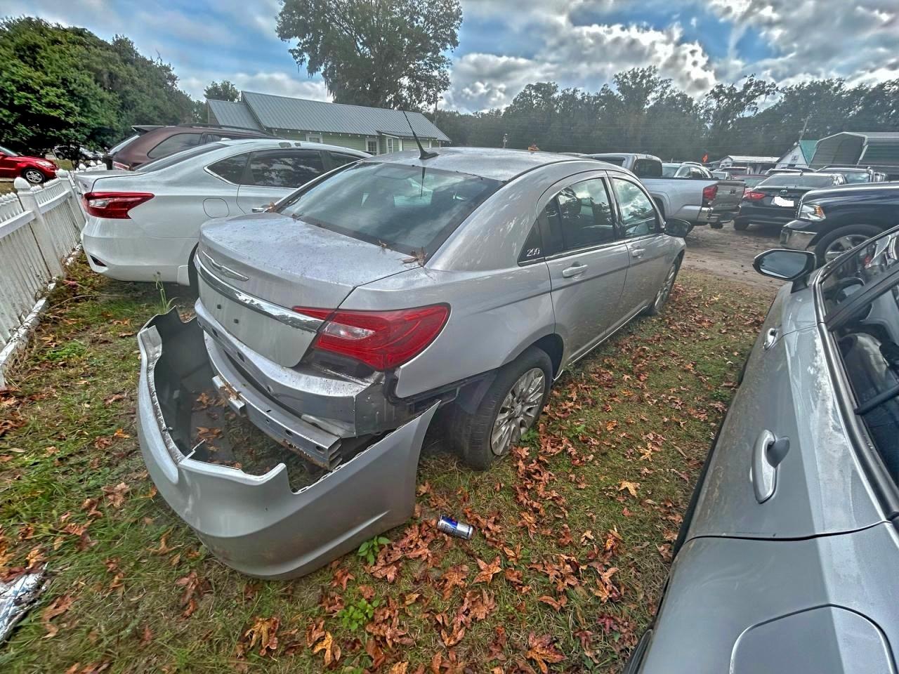 Lot #3308280161 2011 CHRYSLER 200 LX