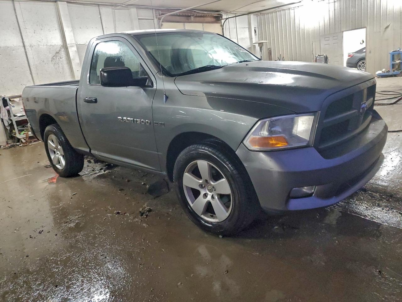 DODGE RAM 1500