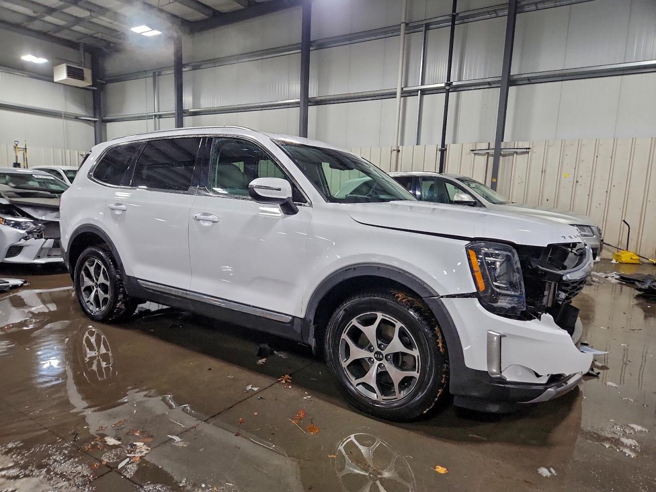 KIA TELLURIDE EX