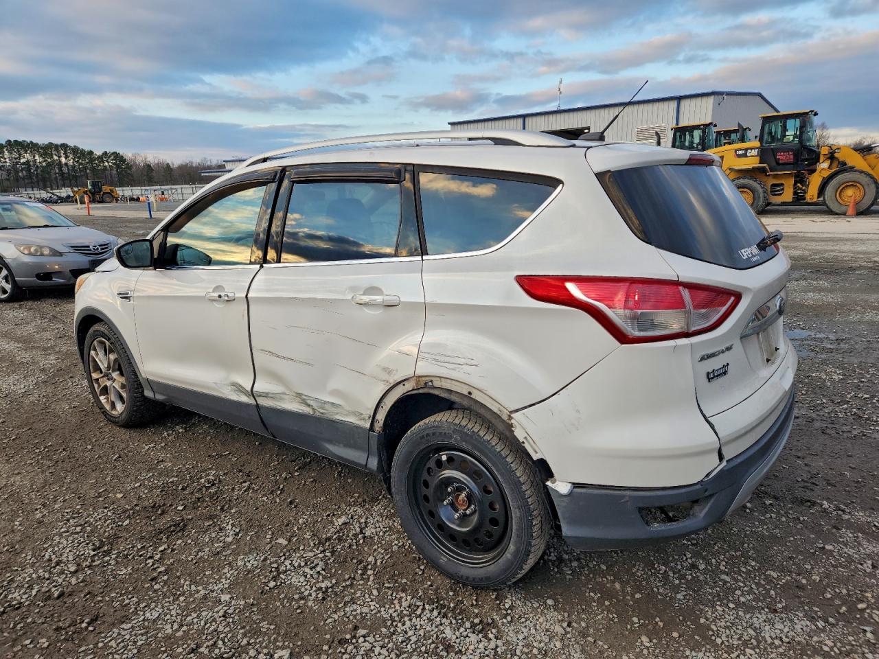 FORD ESCAPE TITANIUM
