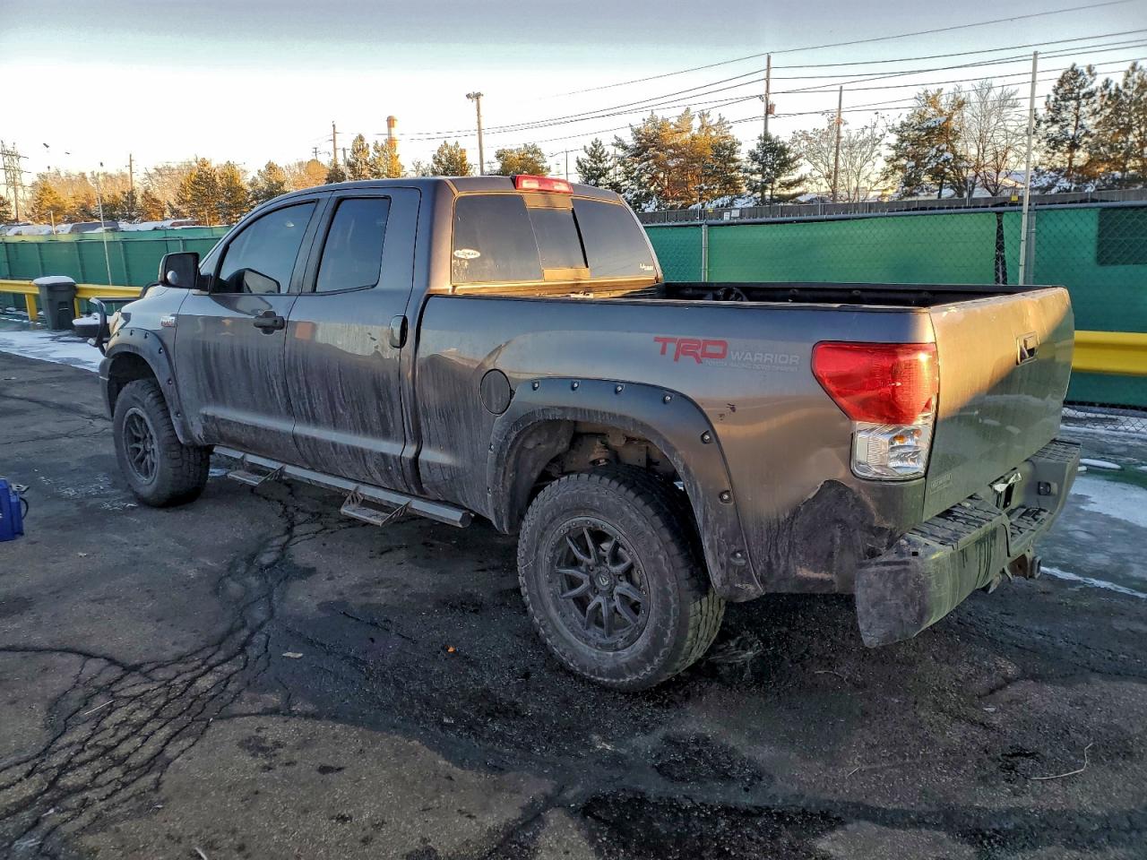 TOYOTA TUNDRA DOUBLE CAB SR5