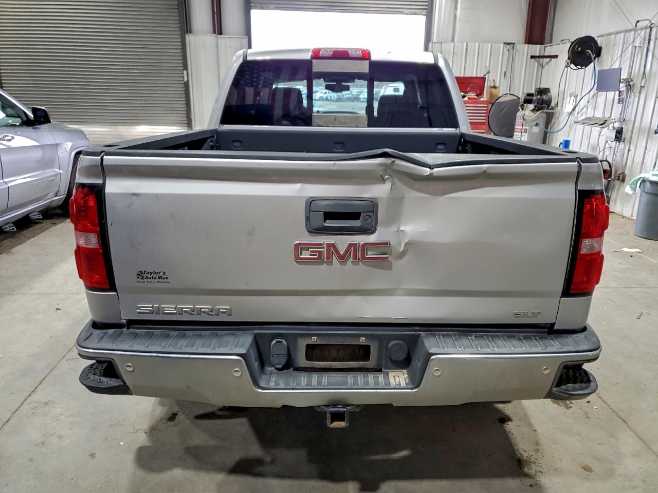 GMC SIERRA K1500 SLT