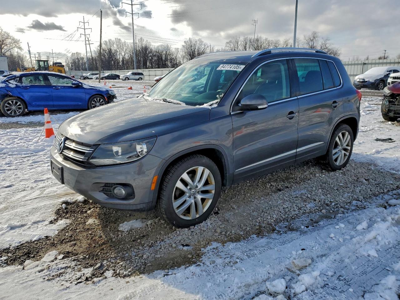 VOLKSWAGEN TIGUAN S