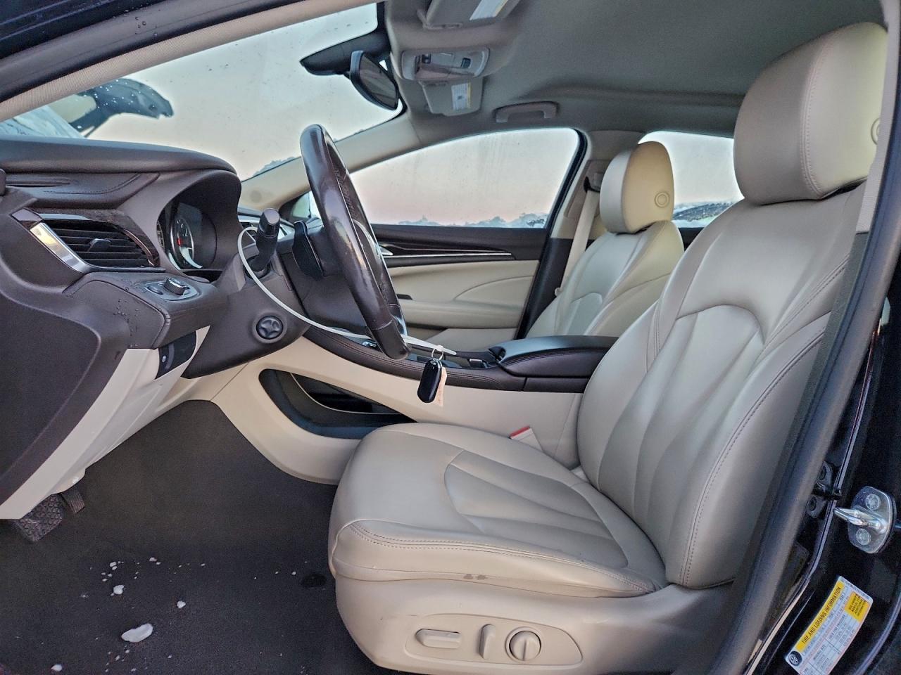 BUICK LACROSSE PREFERRED