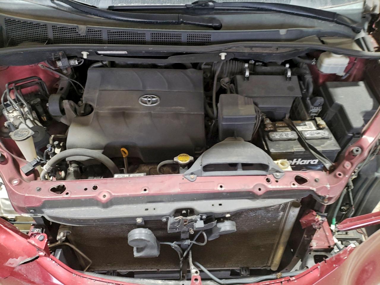 Lot #3315961240 2012 TOYOTA SIENNA LE