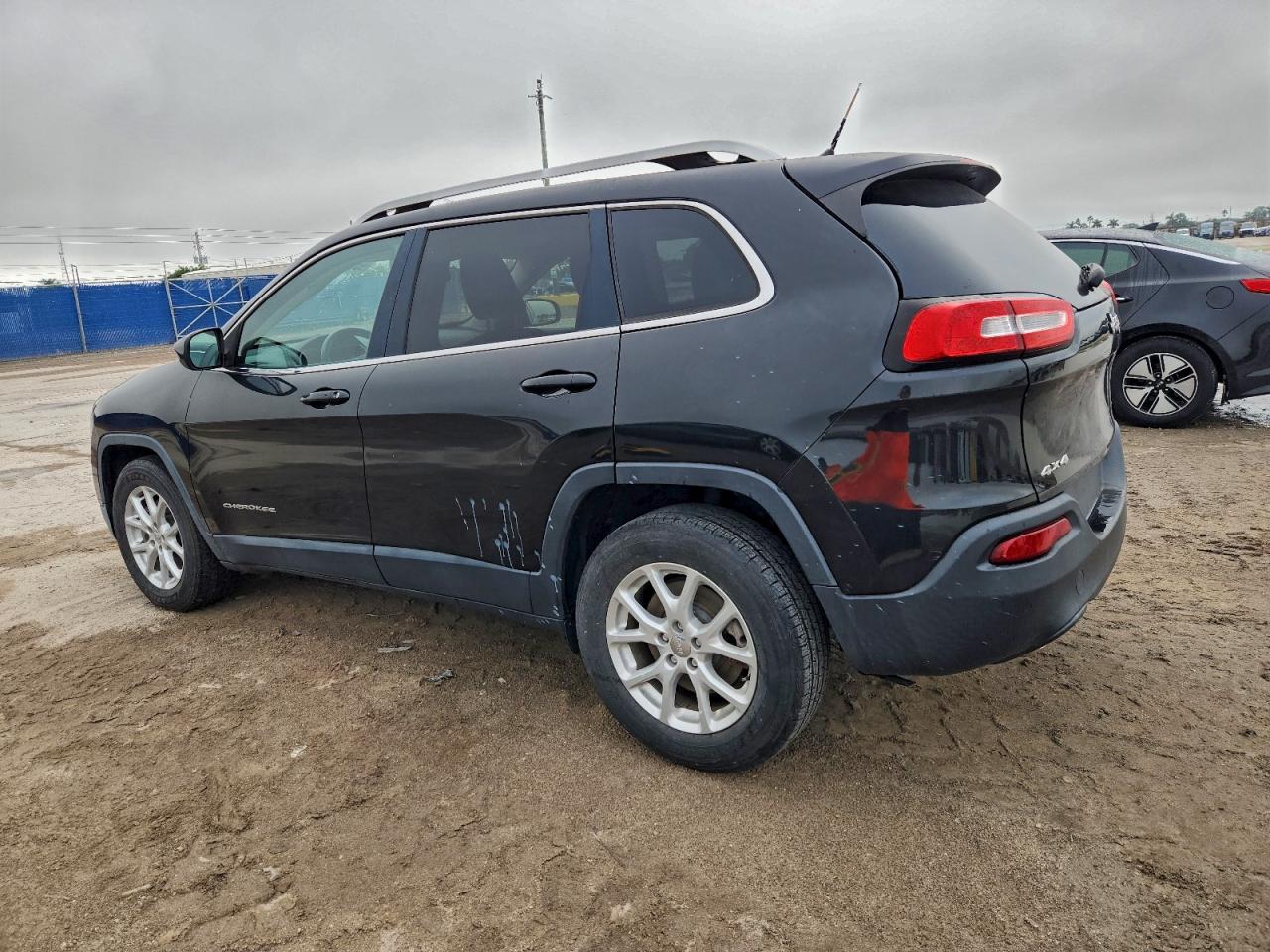 Lot #3304602473 2015 JEEP CHEROKEE L