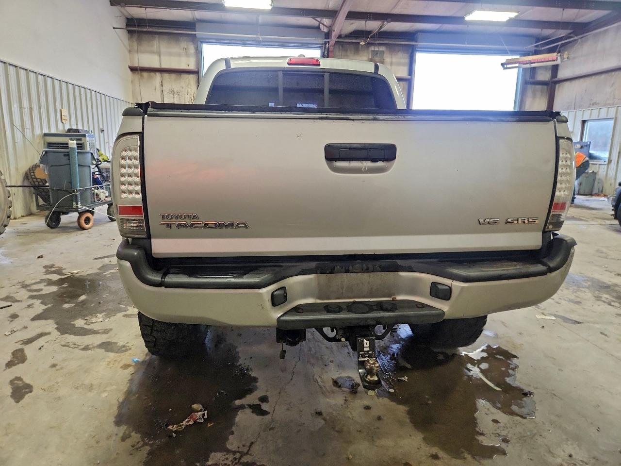 TOYOTA TACOMA DOUBLE CAB