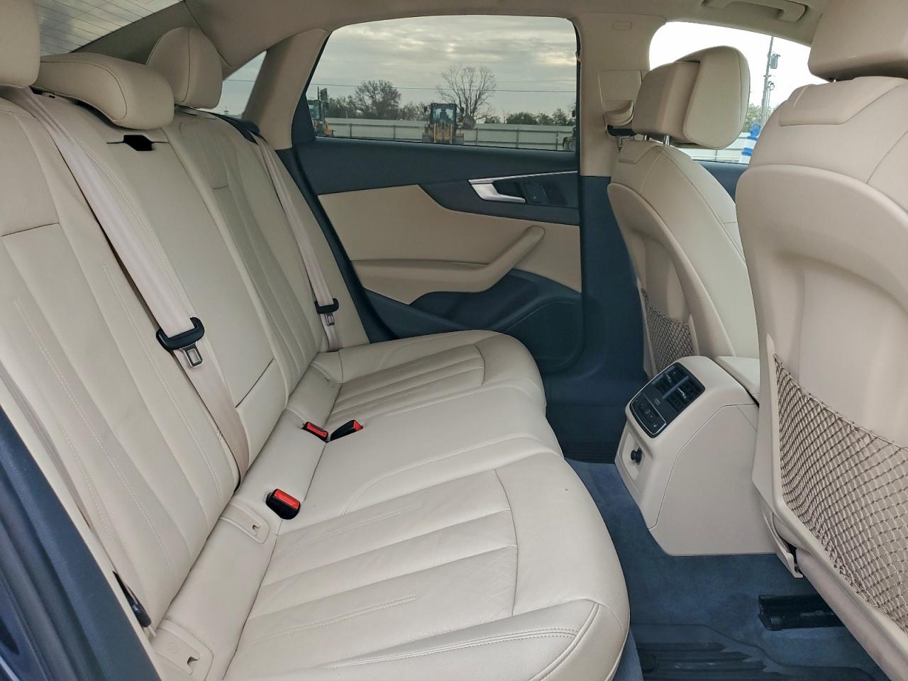 AUDI A4 PREMIUM PLUS