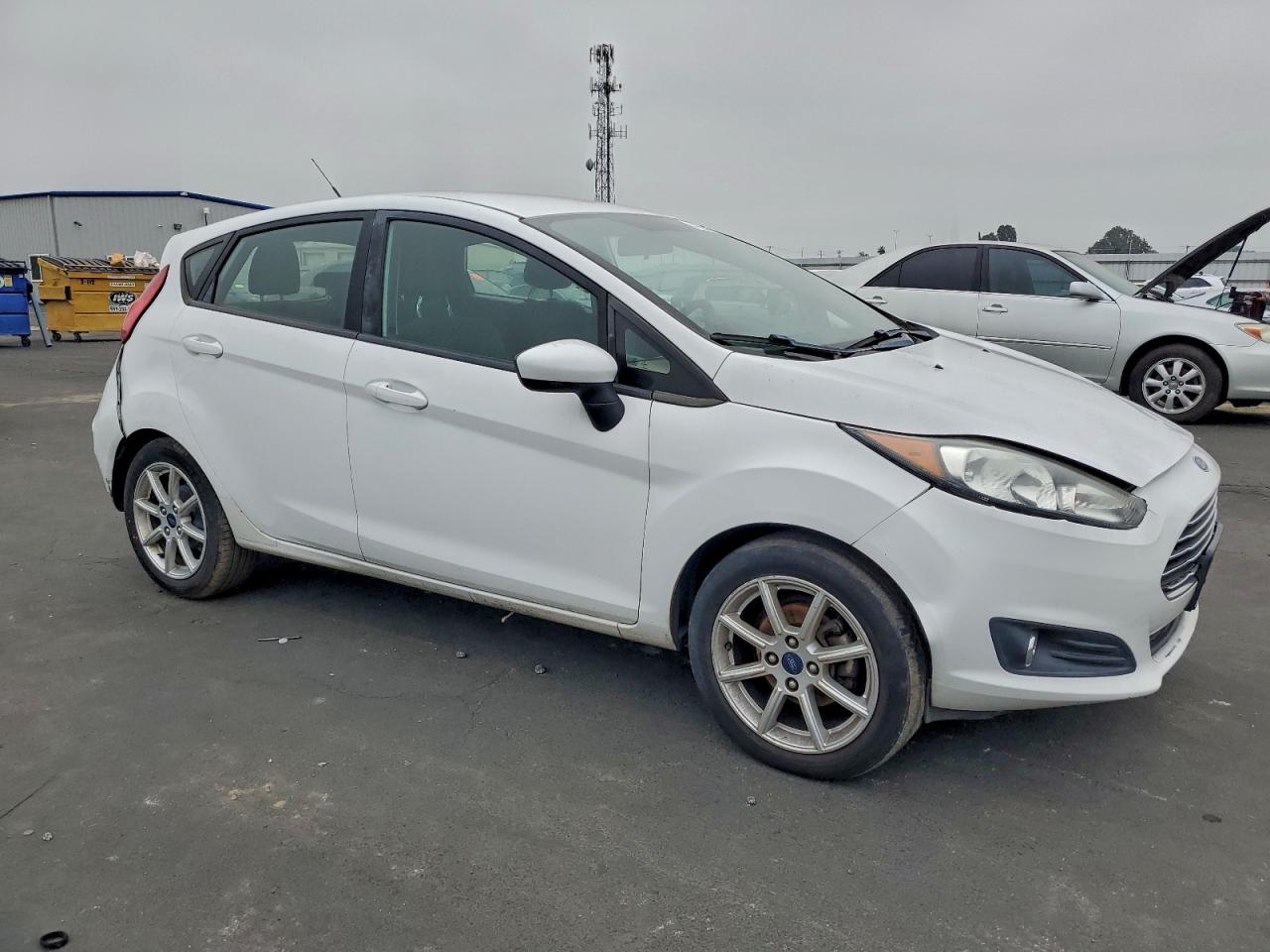 Lot #3318854063 2019 FORD FIESTA SE