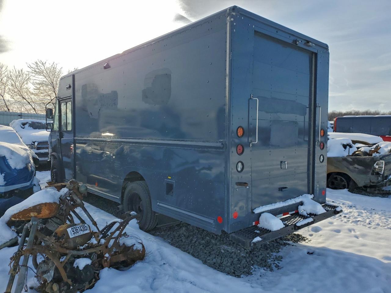 Lot #3309285621 2020 FORD F59