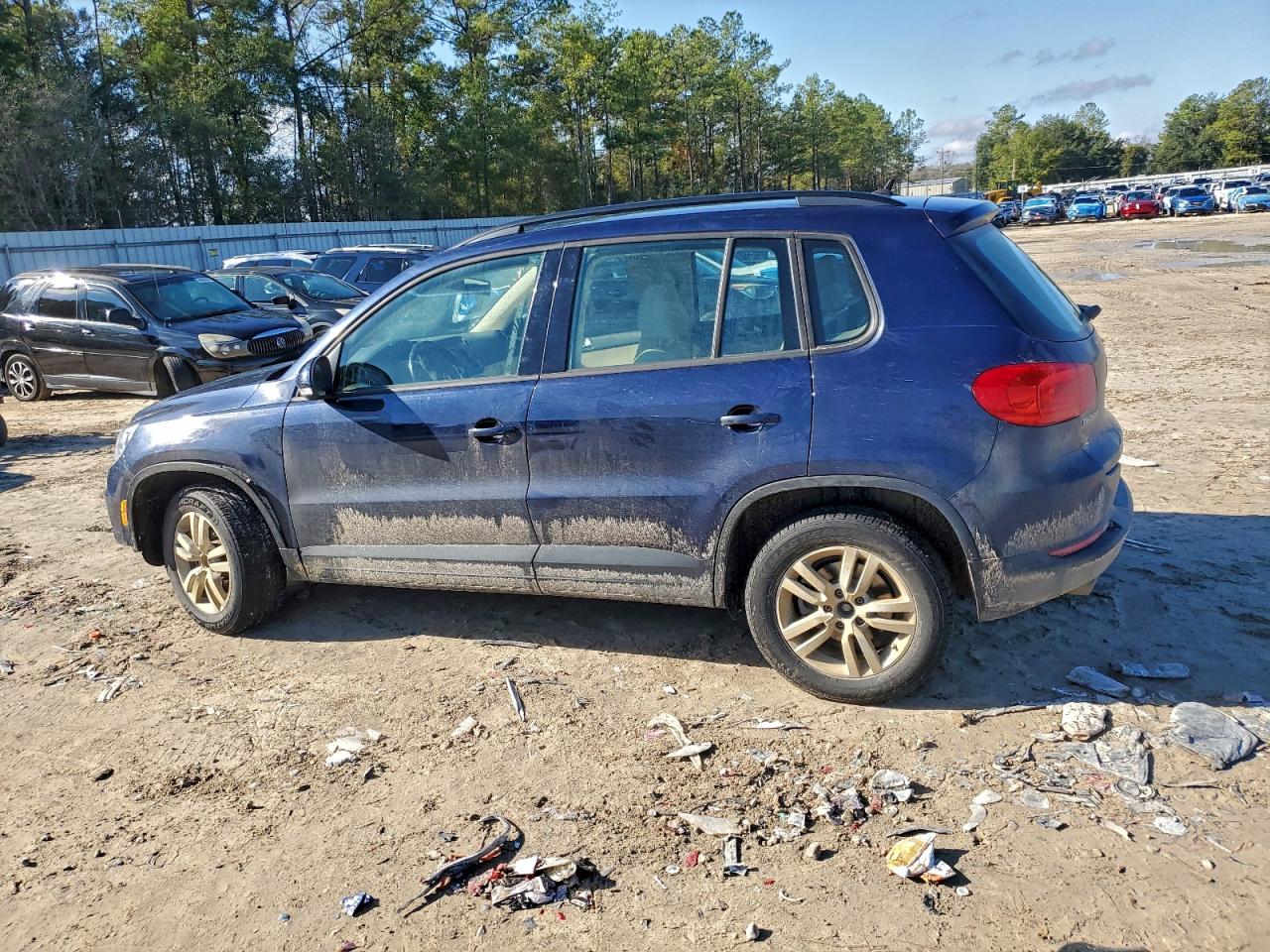 VOLKSWAGEN TIGUAN S
